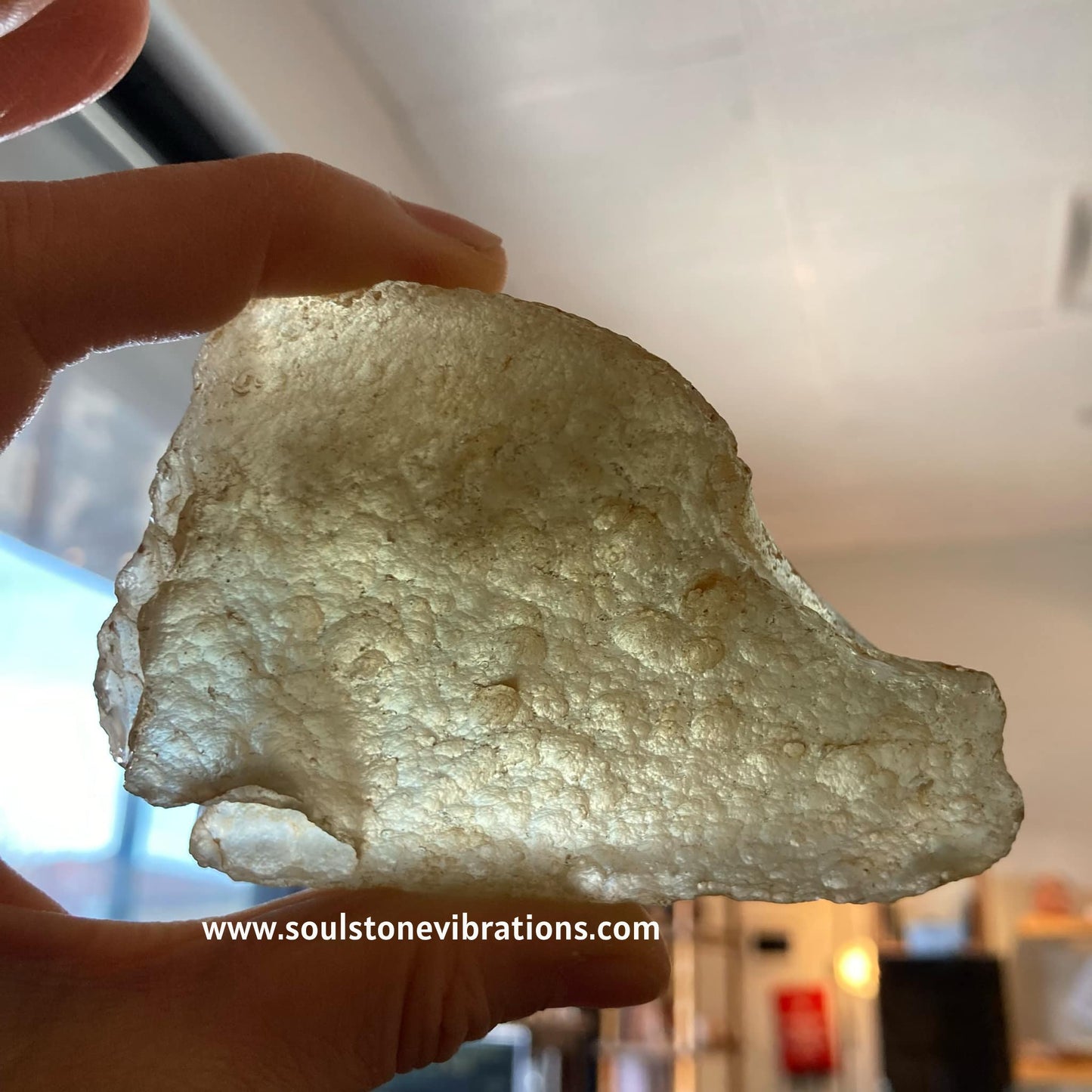 XL Libyan Tektite