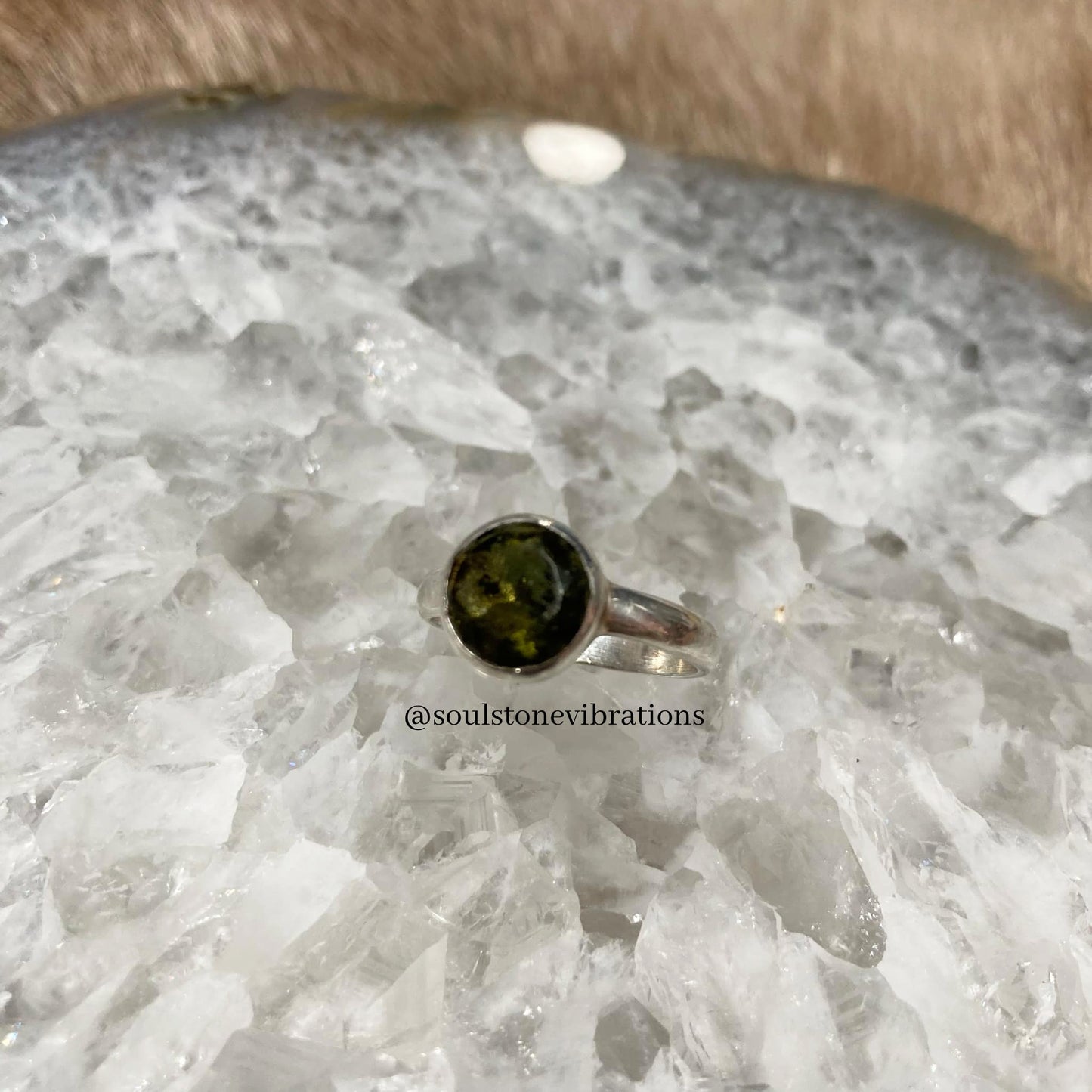 Used (Like new) - Moldavite Small Faceted Ring