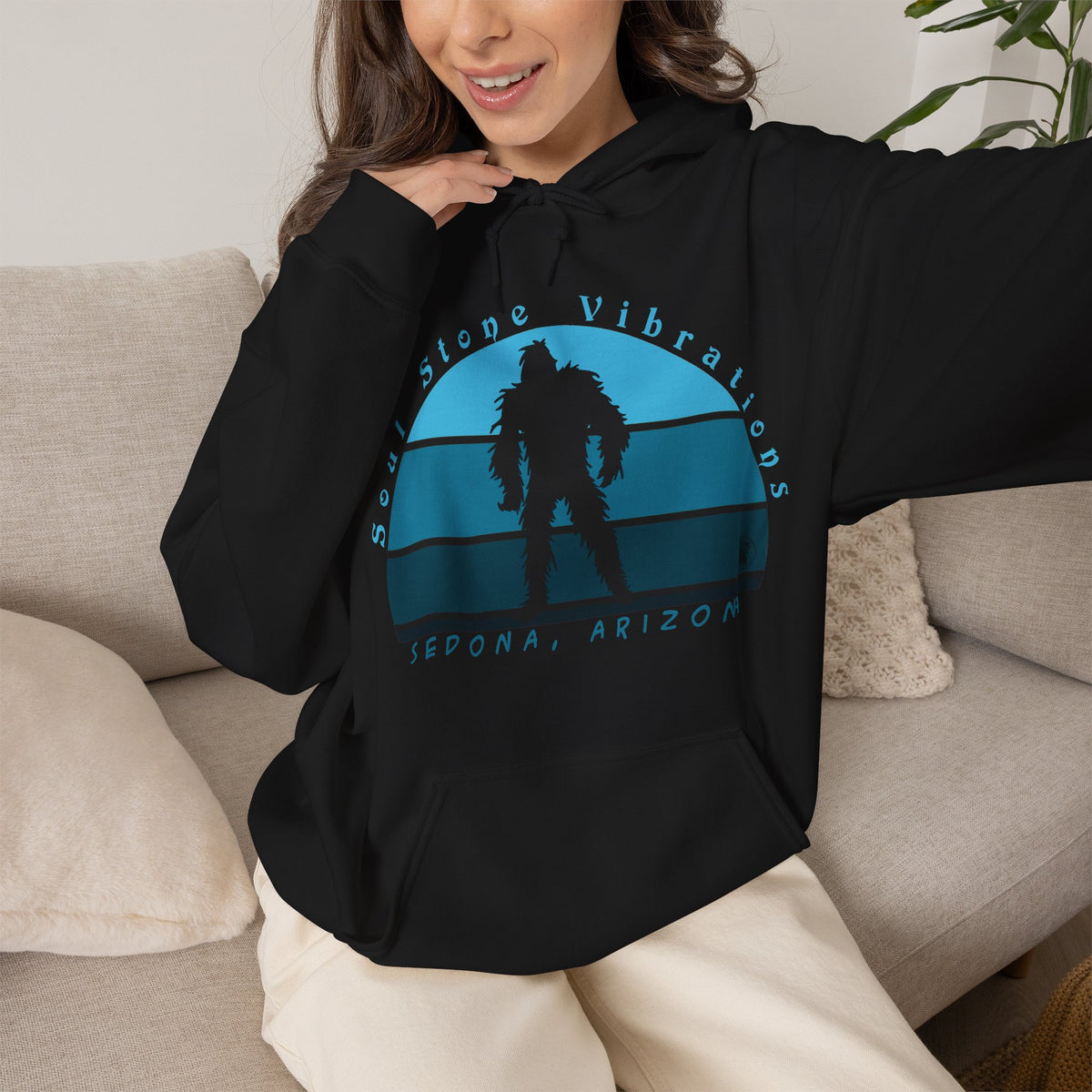 Bigfoot Blue Moon Unisex Heavy Blend™ Hooded Sweatshirt